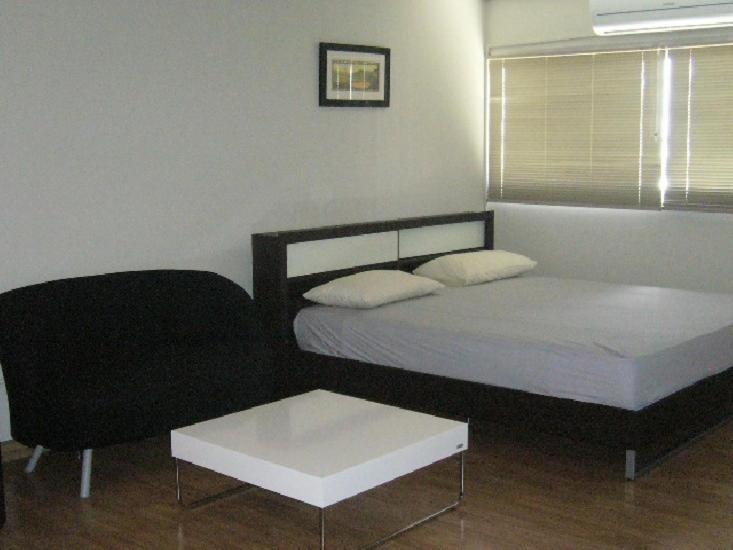 Impact Don Mueang Bangkok Guest House Szoba fotó
